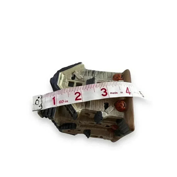 Estates Enchanting Halloween Village Decor Set of 3 Haunted Houses Castle - Picture 8 of 9